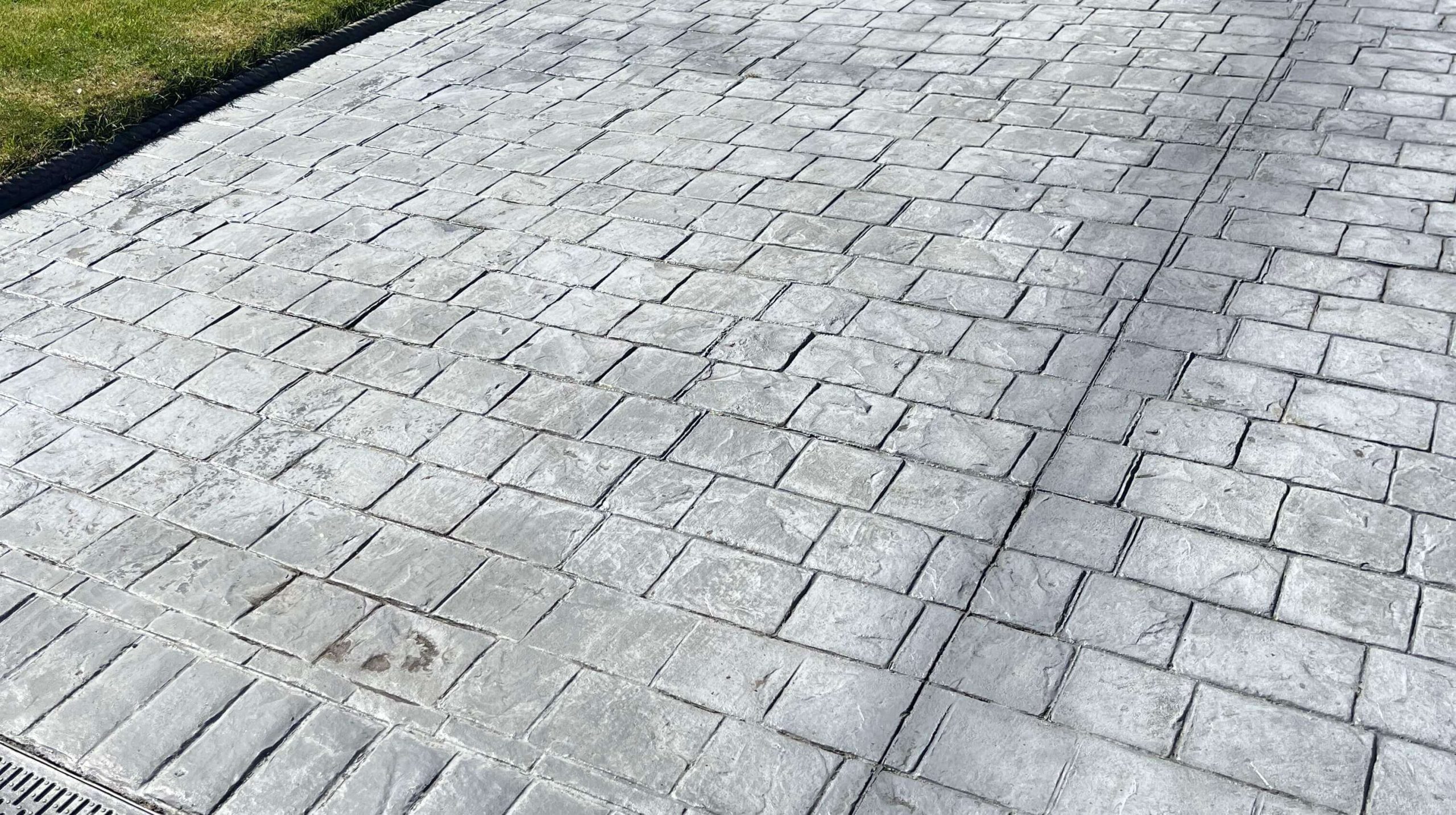 Pattern Imprinted Concrete Driveway InstallersChipstead CR5